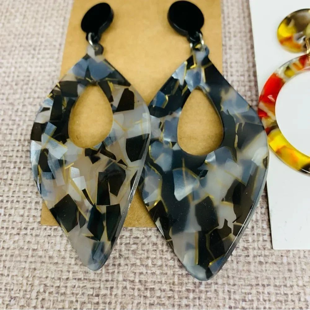 Confetti Acrylic Earring Bundle - Picture 4 of 4